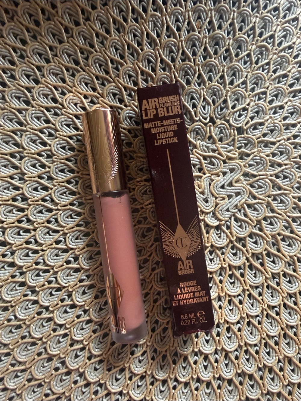 Charlotte Tilbury Airbrush Lip Blur Liquid Lipstick